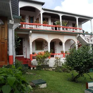 Maison d'hôtes Drapers San, Port Antonio